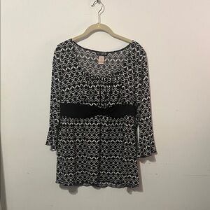 J.T.B. Vintage Y2K Geometric Print Empire Waist Tunic Top - Size L